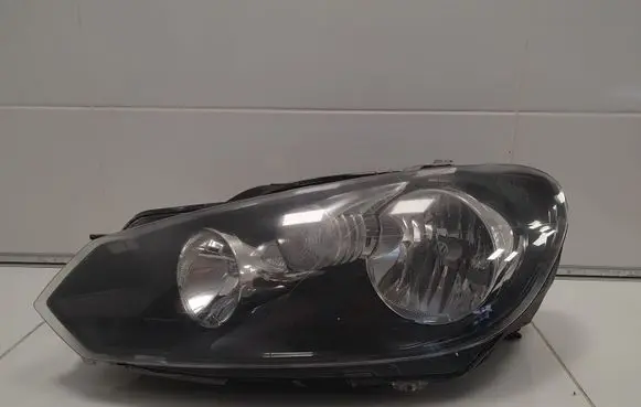 Volkswagen Golf VI Headlight/headlamp A2468200564