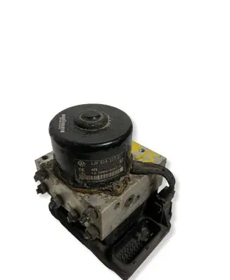 Volkswagen Golf IV ABS Pump 1J0907379P 1J0614117D MLR9D19B44
