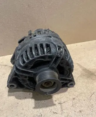 Opel Zafira A Generator/alternator