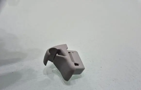 Mitsubishi Outlander Sun visor clip/hook/bracket 