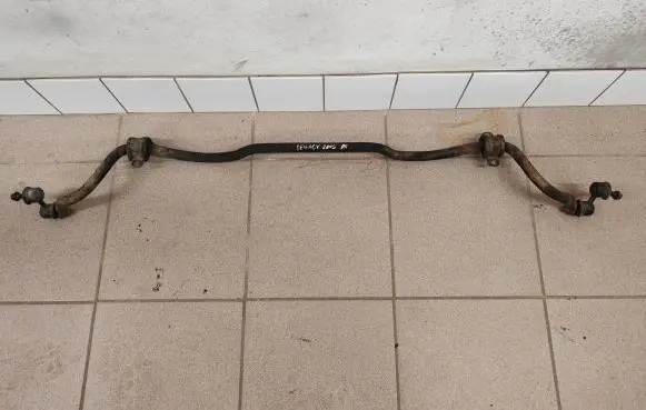 Subaru Legacy Front anti-roll bar/sway bar