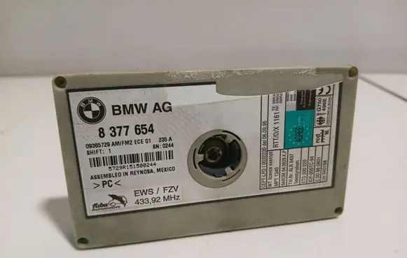 BMW X5 E53 Aerial antenna amplifier 8377654