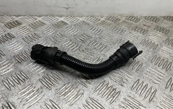 BMW 5 F10 F11 Breather hose/pipe 7803842