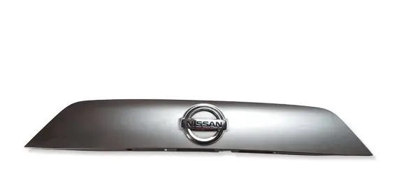 Nissan Qashqai Trunk door license plate light bar 908104ESXX 908104ETXX 908104EUXX