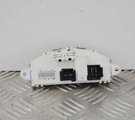 BMW 2 F22 F23 Heater blower motor/fan resistor 9276112