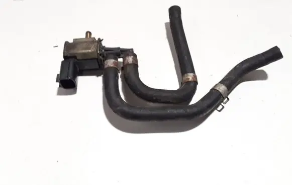 Nissan Almera N16 Vacuum valve 