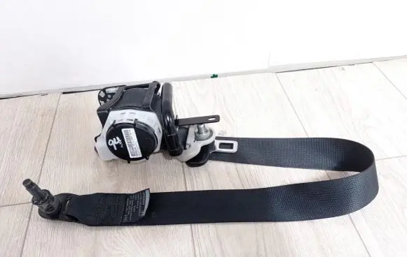 Nissan Navara D23 Front seatbelt 868844KJ2A 308907710