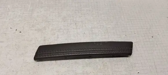 Volkswagen Touareg I Rear door handle cover 7L6867372
