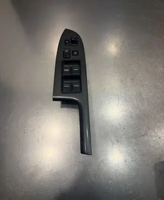 Honda Accord Electric window control switch G8D382HB 35750 M22858