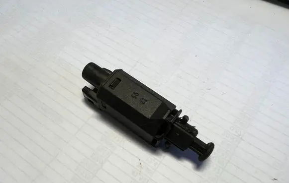 Skoda Octavia Mk1 (1U) Brake pedal sensor switch 191945515