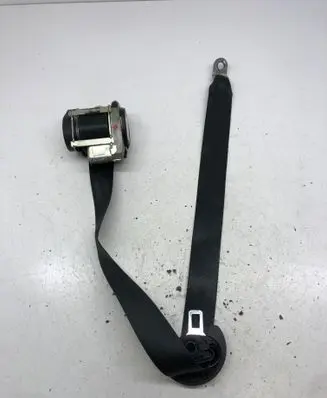 Volkswagen PASSAT CC Front seatbelt 3C1857706T