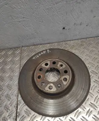Volkswagen Tiguan Front brake disc