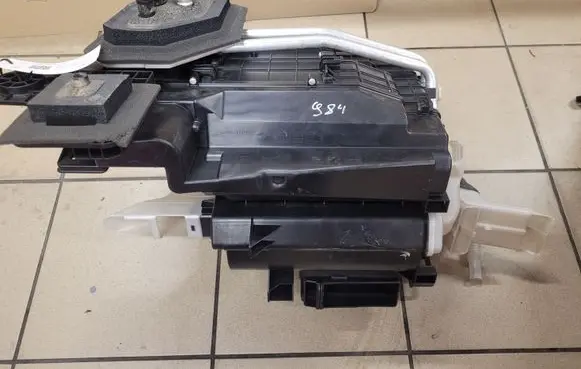 Mazda 6 Interior heater climate box assembly GA031GSID GA031GS1G