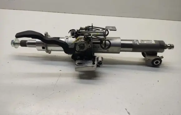 Hyundai Tucson TL Steering wheel axle set 16013010962