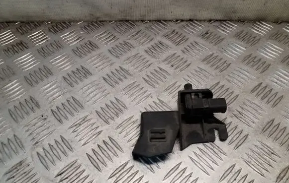 BMW 3 E46 Bonnet alarm switch sensor 8352229