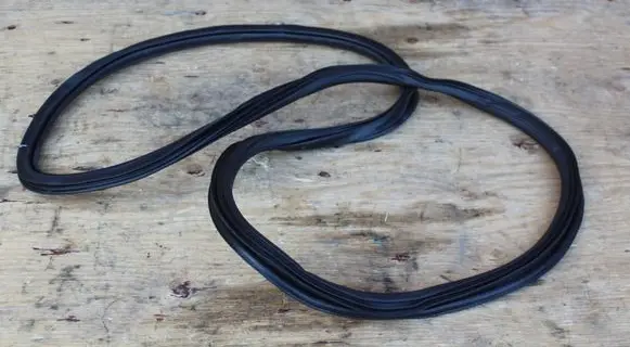 Audi A4 S4 B9 Rubber seal rear door 8W9833721 919020