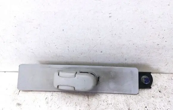 Honda CR-V Seat belt height adjuster