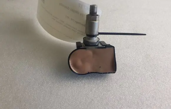 KIA Sportage Tire pressure sensor 