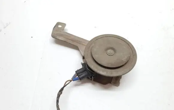 Volkswagen Golf IV Horn signal