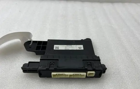 Toyota C-HR I Air conditioning/heating control unit 88650F4030