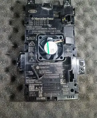 Mercedes-Benz E W213 Wireless charging module A2139014114