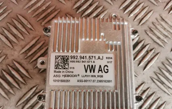 Skoda Superb B8 (3V) Xenon control unit/module 992941571AJ