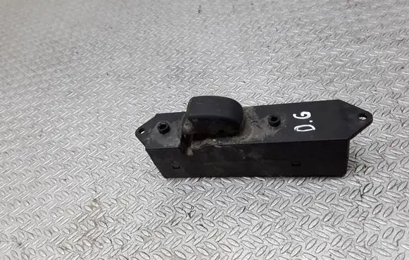 Mitsubishi Pajero Sport I Electric window control switch MR194819