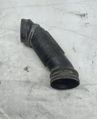 Skoda Yeti (5L) Air intake hose/pipe 1K0129684L 446149