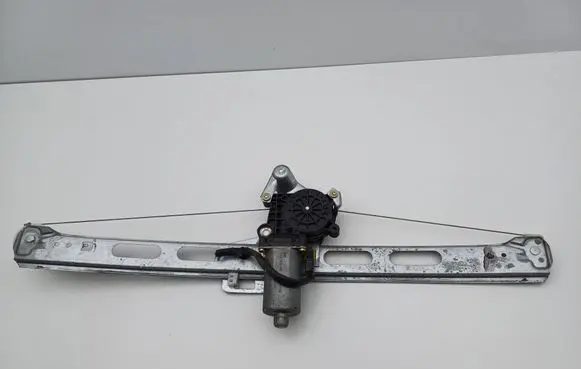 Mercedes-Benz A W168 Front door window regulator with motor 0130821673