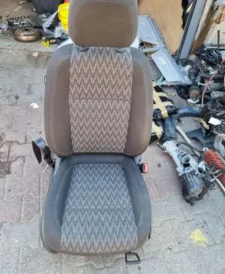 Opel Mokka Front passenger seat PRAWY