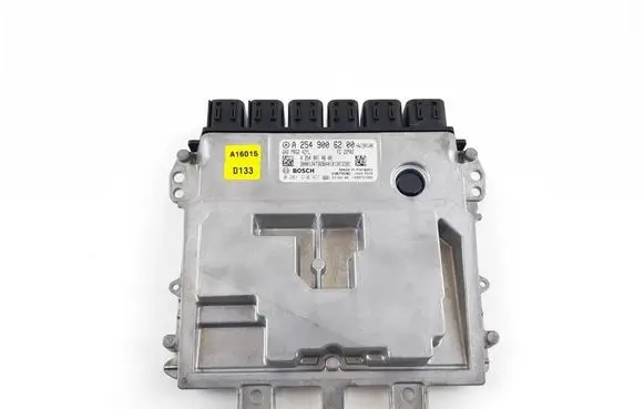Mercedes-Benz GLC C254 Engine control unit/module A2549006200 A2549014800 0261S104DT