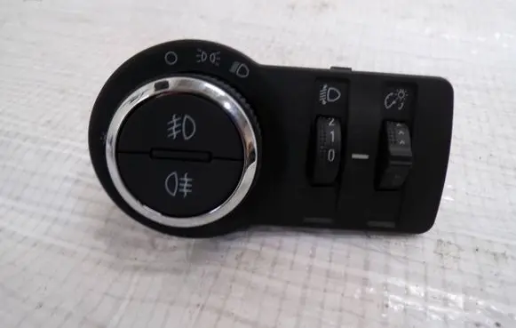 Light switch