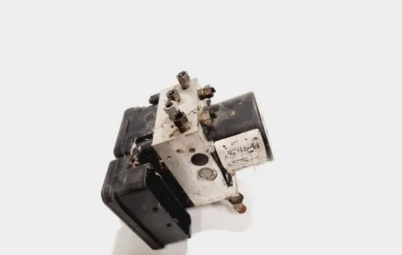 Jeep Cherokee III KJ ABS Pump