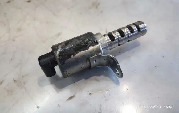 Volvo V60 Camshaft position sensor 6M8G6M280