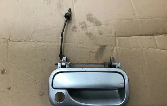 Opel Tigra A Front door exterior handle
