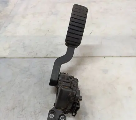 Renault Laguna II Accelerator throttle pedal 8200002904