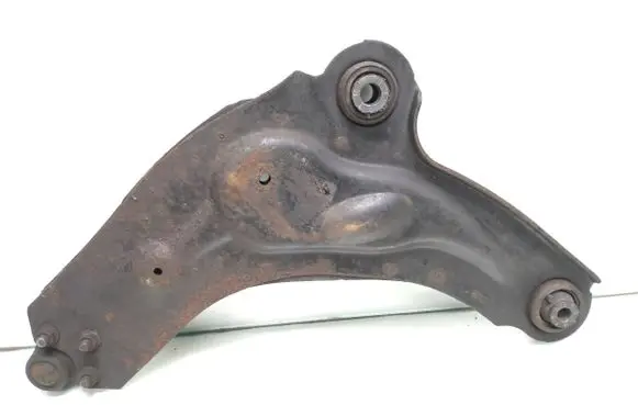Opel Vivaro Front lower control arm/wishbone 8200002869