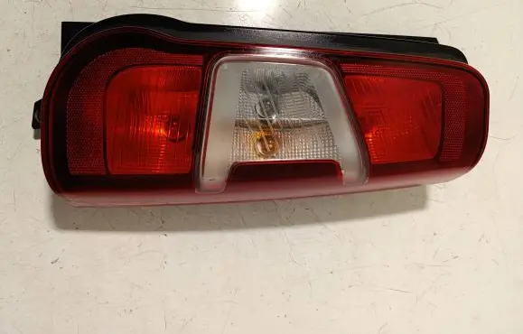 Citroen Berlingo Rear/tail lights 9820554880 200100007 311011428