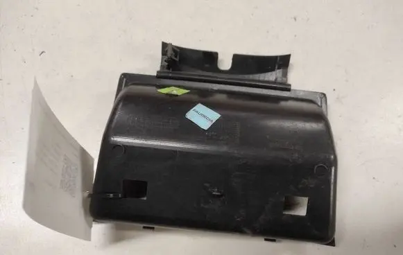 Volvo S40 Glove box central console 8687478