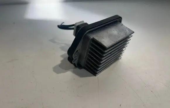Mazda CX-7 Coolant radiator PA66GF30 NM010010B