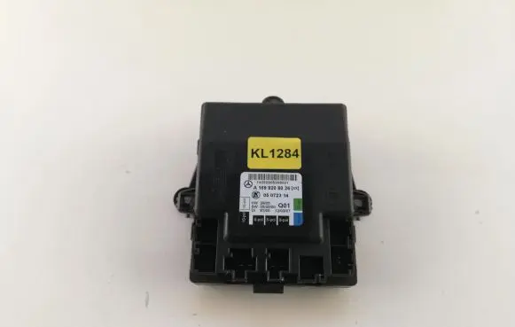 Mercedes-Benz B W245 Door control unit/module A1698208026 KL1284