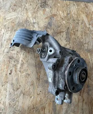 Audi A6 S6 C7 4G Rear wheel hub 8R0505432F 180215 12265111753