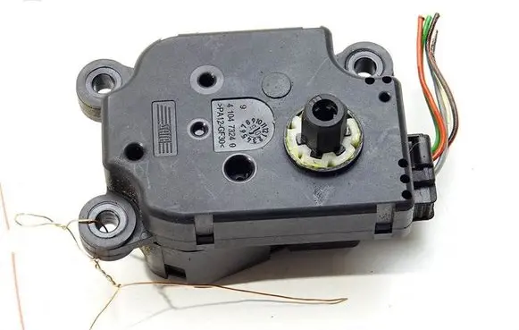 Fiat Croma Air flap motor/actuator 985100V
