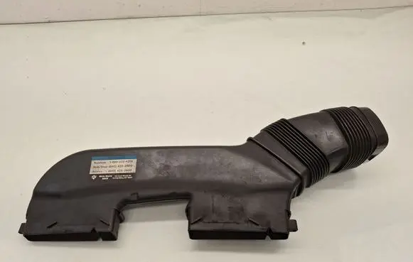 BMW X1 E84 Air intake duct part 7541737