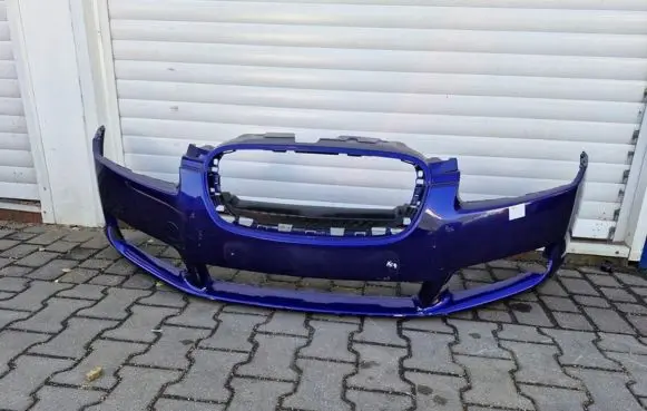 Jaguar XF Front bumper