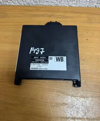 Lexus RX 450H Central body control module 8922148760