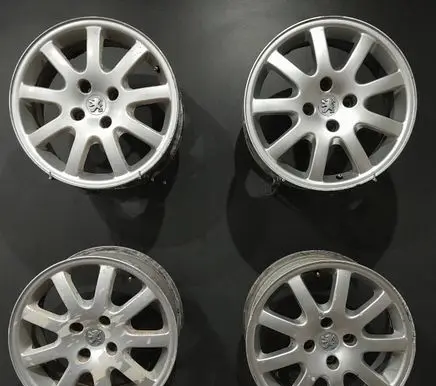 Peugeot 207 R16 alloy rim 9606