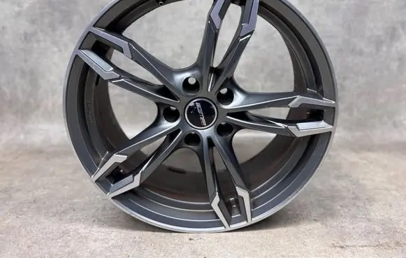 Peugeot 3008 II R19 alloy rim 