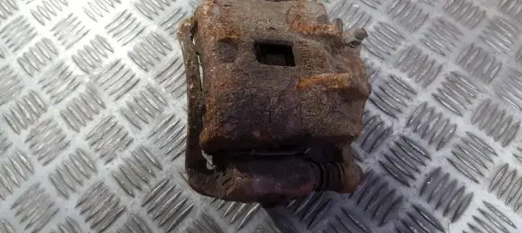 Hyundai Sonata Front brake caliper