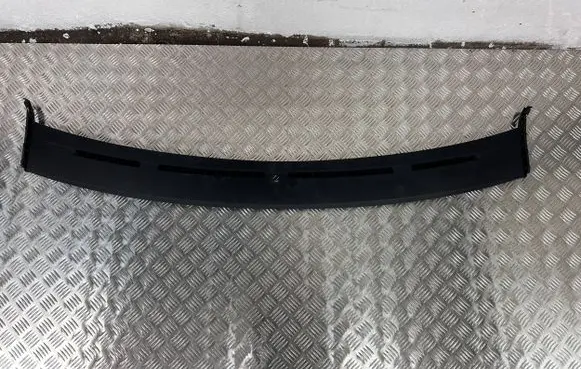 Maserati Levante Panel trim 670043361